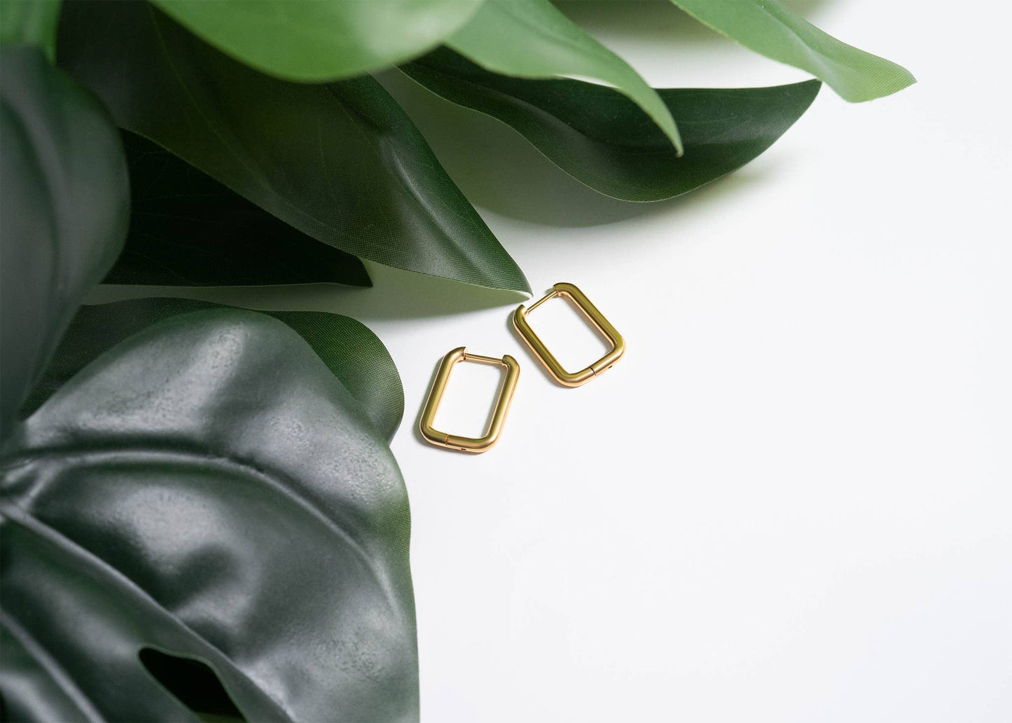Riva Hoops 18K Gold