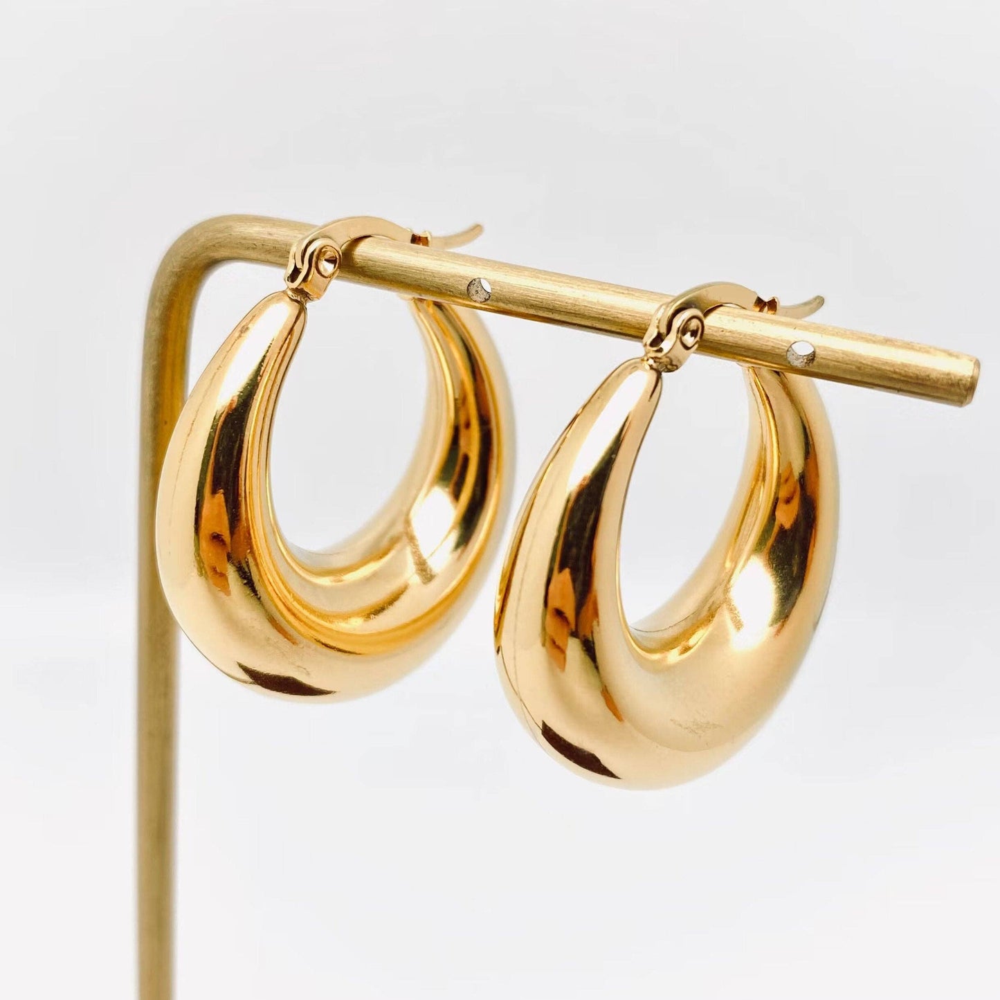 Forma Hoops