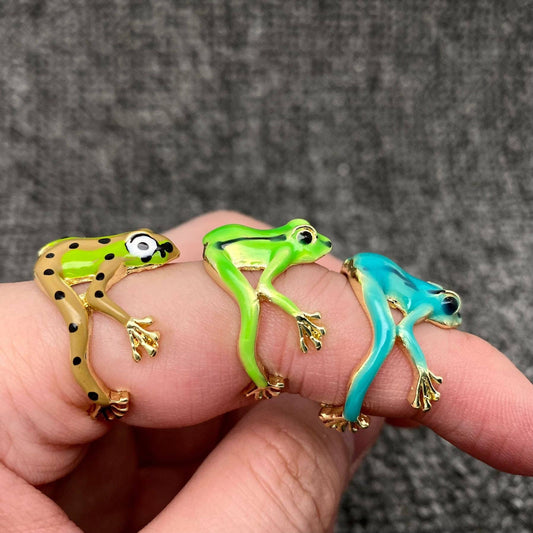 Frogie Charm Ring