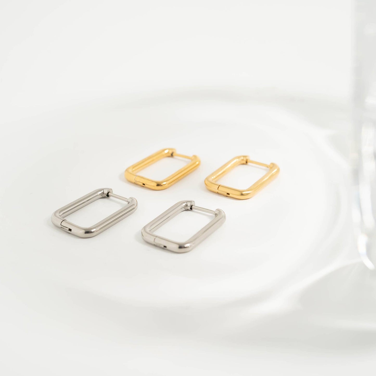 Riva Hoops 18K Gold