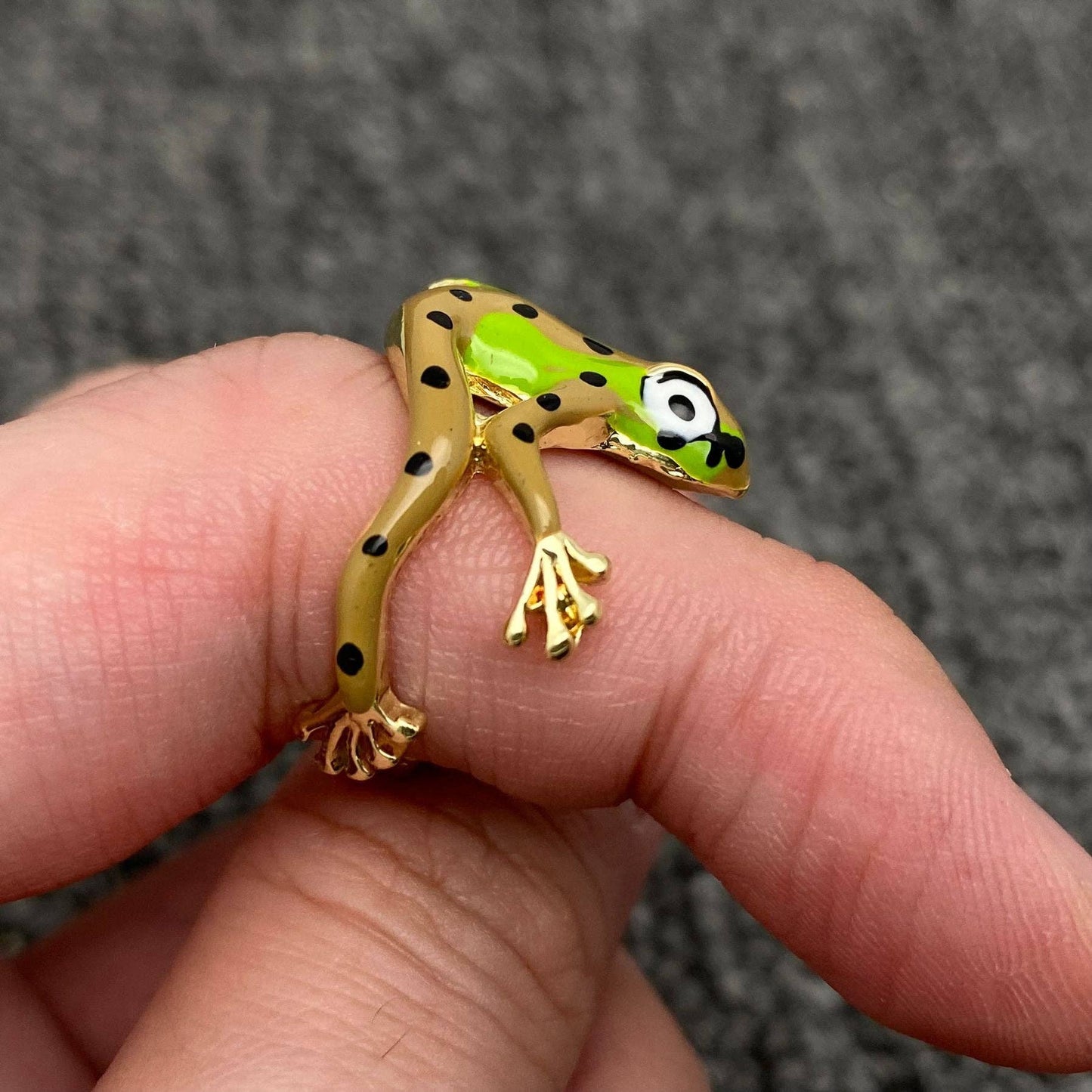Frogie Charm Ring